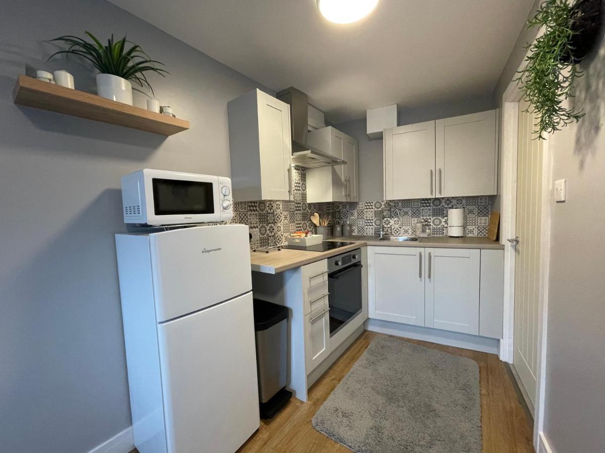 Westend Holiday Let 4 Брекон Экстерьер фото